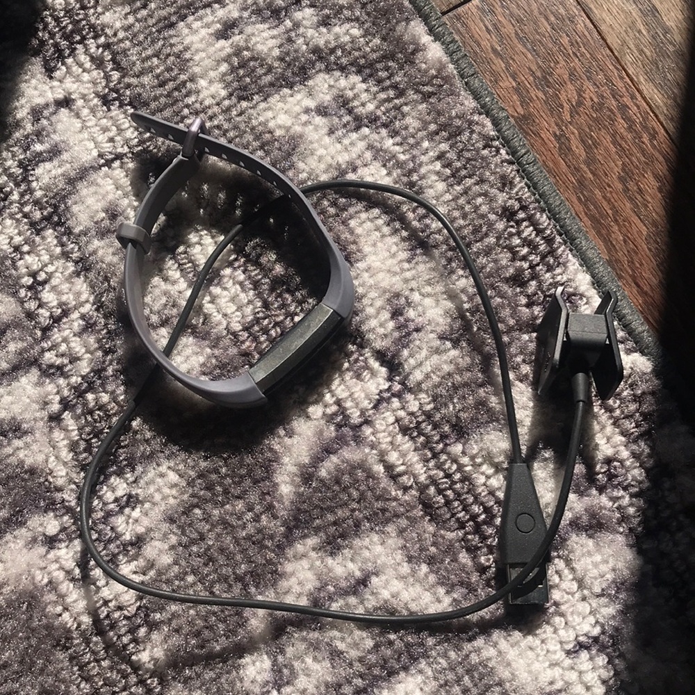 Fitbit Alta HR